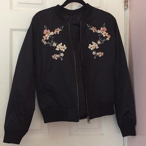 AMERICAN EAGLE EMBROIDERED  BOMBER JACKET